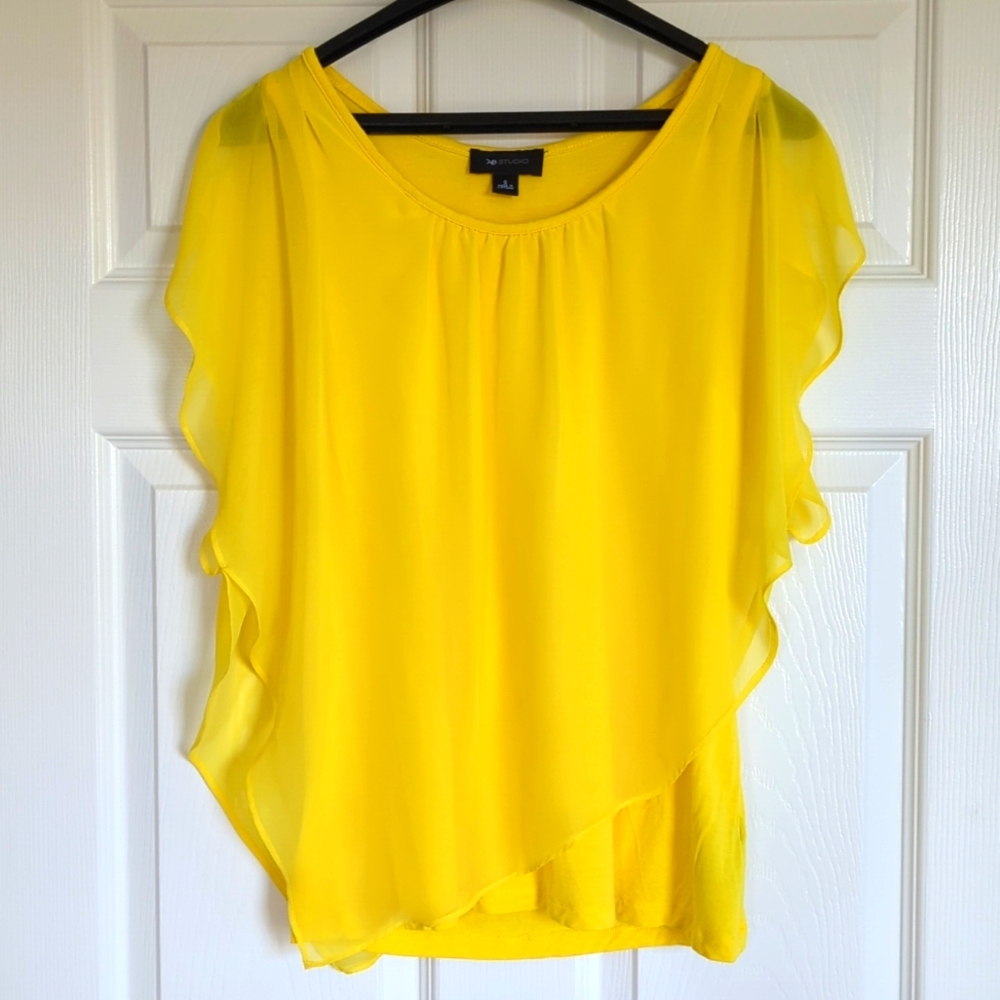 Yellow Top with flowing hem